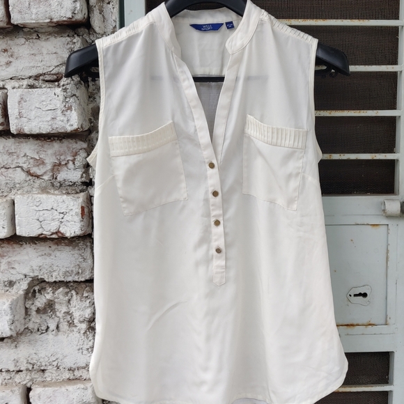 Wills Sports Tops - Wills lifestyle blouse🤍